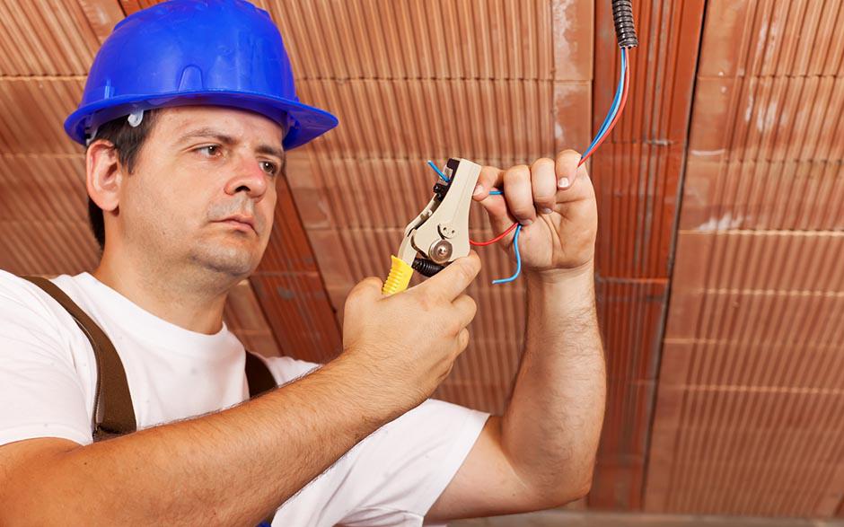 électricien urgence Versailles